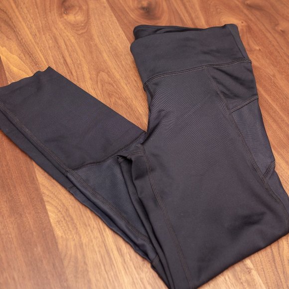 Black Under Armour Women's HeatGear Ankle Leggings - Small - Picture 10 of 10